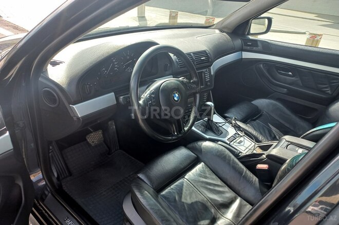 BMW 530 2001, 273,213 km - 3.0 l - Bakı