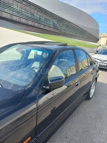 BMW 530 2001, 273,213 km - 3.0 l - Bakı