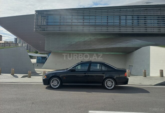 BMW 530 2001, 273,213 km - 3.0 l - Bakı