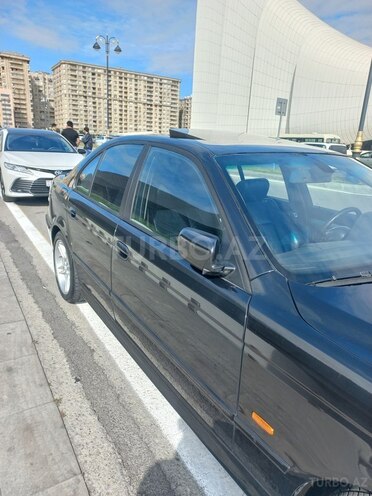 BMW 530 2001, 273,213 km - 3.0 l - Bakı