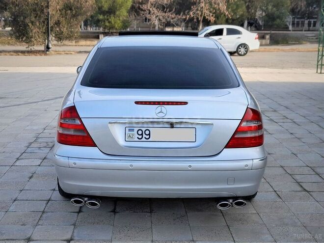 Mercedes E 240 2002, 306,000 km - 2.4 l - Bakı