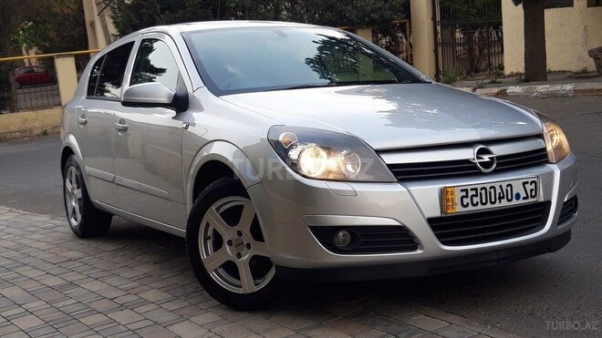 Opel Astra 2005, 188,000 km - 1.4 l - Bakı