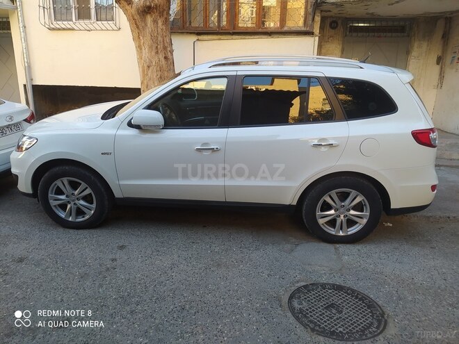 Hyundai Santa Fe 2010, 214,500 km - 2.0 l - Bakı