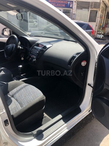 Kia Ceed 2008, 212,000 km - 1.6 l - Bakı