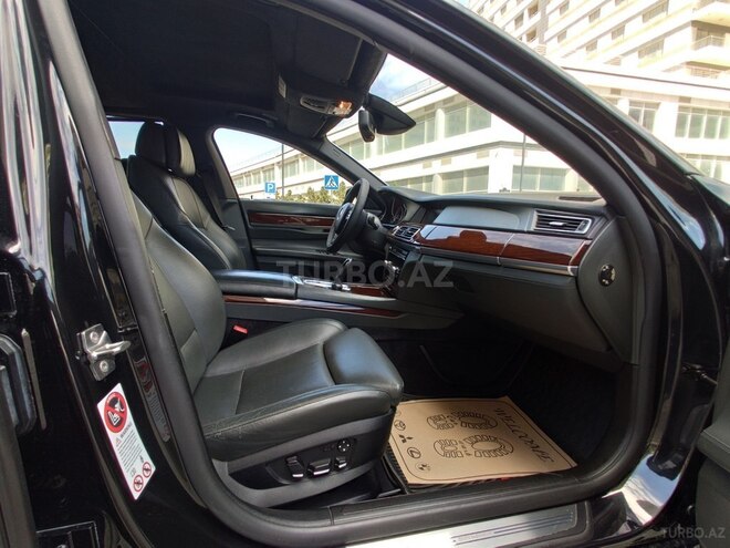 BMW 750 2010, 144,000 km - 4.4 l - Bakı