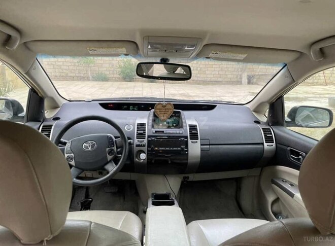 Toyota Prius 2008, 283,000 km - 1.5 л - Bakı