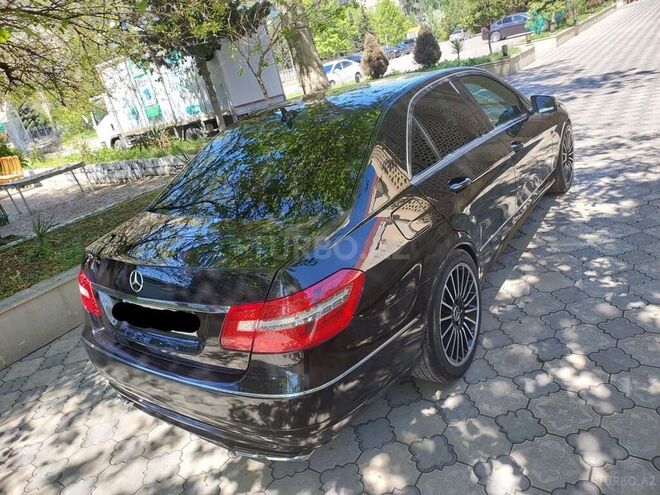 Mercedes E 220 2011, 265,000 km - 2.2 l - Bakı