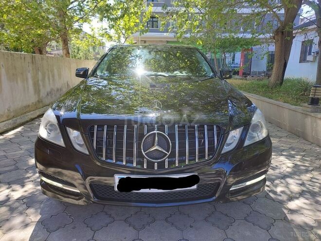 Mercedes E 220 2011, 265,000 km - 2.2 l - Bakı
