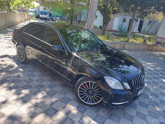 Mercedes E 220 2011, 265,000 km - 2.2 l - Bakı