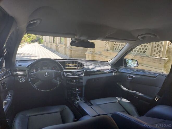 Mercedes E 220 2011, 265,000 km - 2.2 l - Bakı