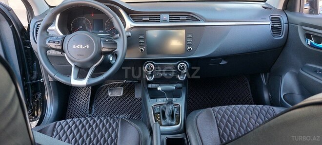 Kia Rio 2021, 15,600 km - 1.6 л - Bakı