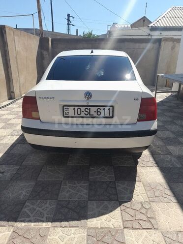 Volkswagen Passat 1998, 219,482 km - 1.8 л - Bakı