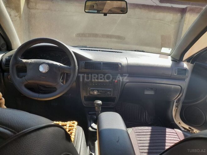 Volkswagen Passat 1998, 219,482 km - 1.8 л - Bakı