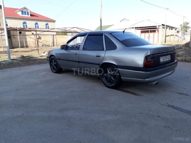 Opel Vectra 1994, 422,000 km - 1.7 l - Bakı