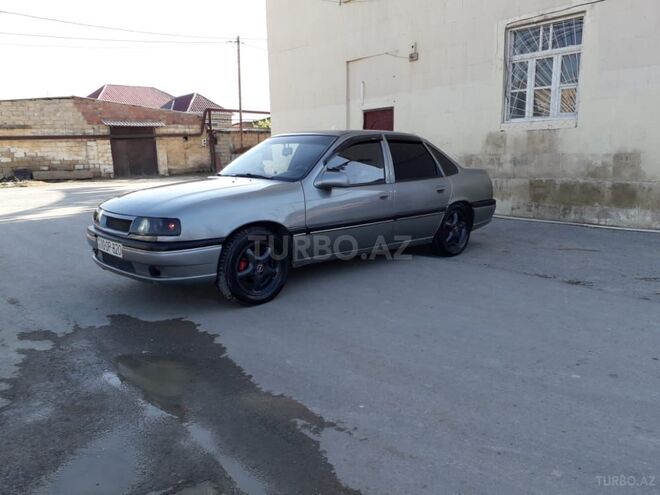 Opel Vectra 1994, 422,000 km - 1.7 l - Bakı