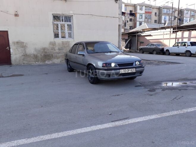 Opel Vectra 1994, 422,000 km - 1.7 l - Bakı