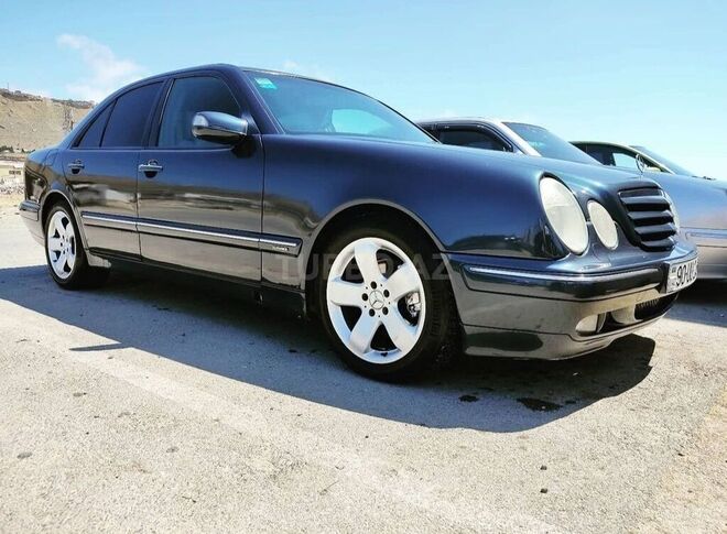 Mercedes E 270 1999, 476,000 km - 2.7 l - Bakı