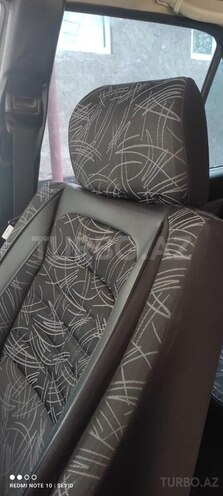 Mercedes E 200 1989, 394,725 km - 2.0 l - Qusar