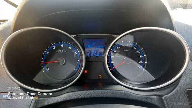 Hyundai ix35 2013, 213,408 km - 2.0 l - Sabirabad