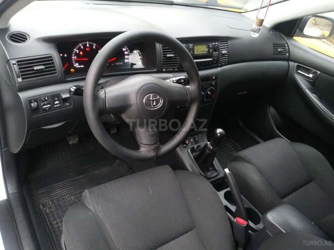 Toyota Corolla 2007, 195,000 km - 1.4 l - Bakı