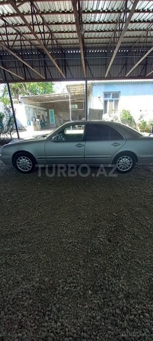 Mercedes E 320 1999, 245,000 km - 3.2 l - Tovuz