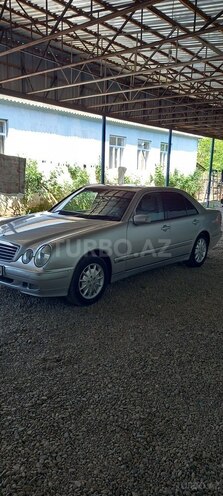Mercedes E 320 1999, 245,000 km - 3.2 l - Tovuz