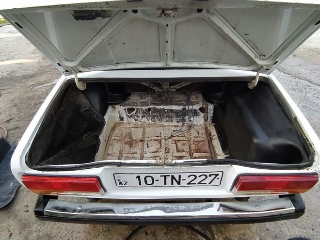LADA (VAZ) 2107 2006, 150,000 km - 1.6 l - Mingəçevir