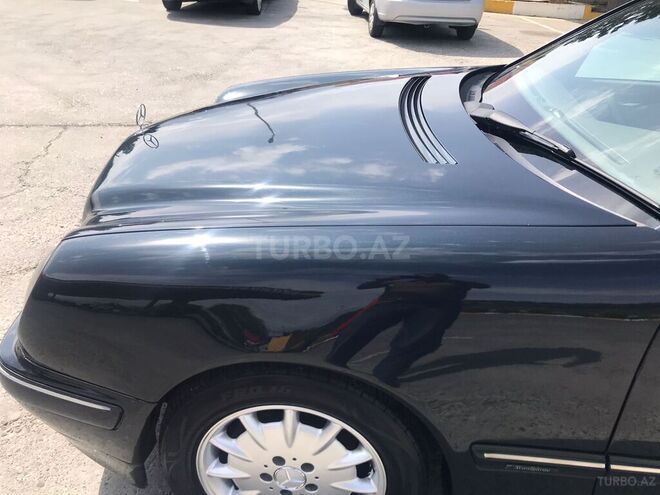 Mercedes E 220 2000, 480,000 km - 2.2 l - Bakı