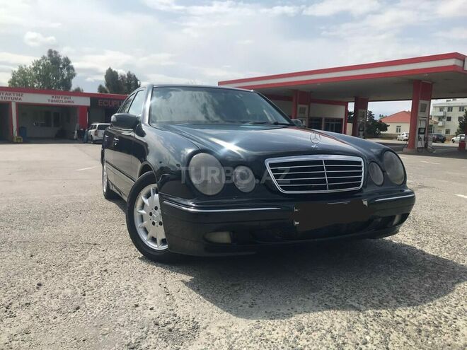 Mercedes E 220 2000, 480,000 km - 2.2 l - Bakı