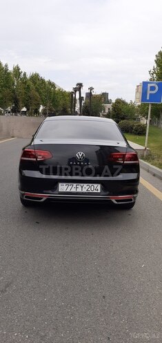Volkswagen Passat 2021, 27,900 km - 1.4 l - Bakı