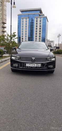 Volkswagen Passat 2021, 27,900 km - 1.4 l - Bakı