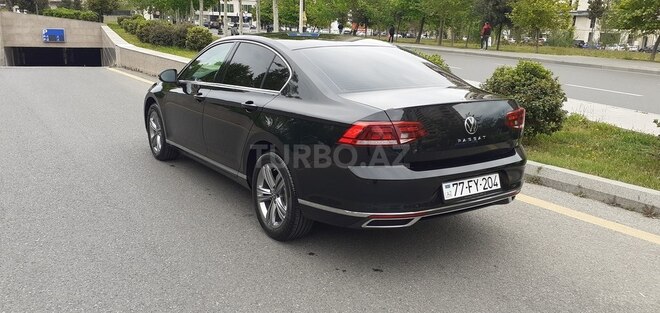 Volkswagen Passat 2021, 27,900 km - 1.4 l - Bakı