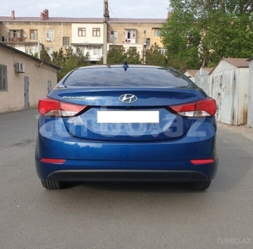 Hyundai Elantra 2015, 117,482 km - 1.8 l - Bakı
