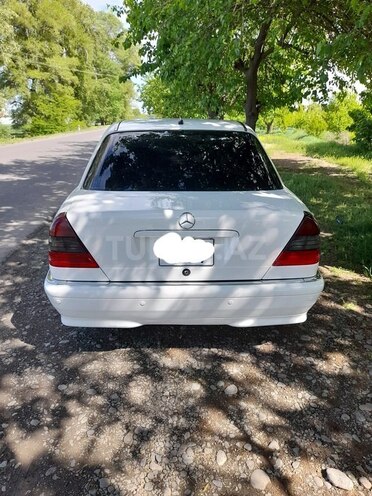 Mercedes C 230 2000, 285,550 km - 2.3 l - Şəmkir
