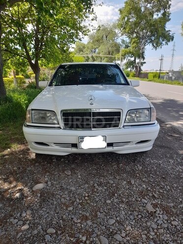 Mercedes C 230 2000, 285,550 km - 2.3 l - Şəmkir