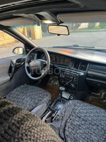 Opel Vectra 1996, 336,000 km - 1.8 л - Bakı