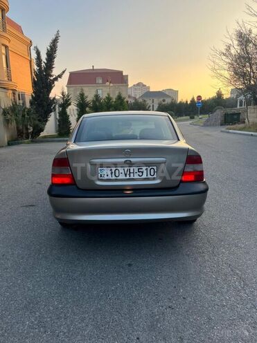 Opel Vectra 1996, 336,000 km - 1.8 л - Bakı