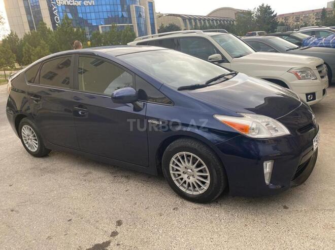Toyota Prius 2013, 175,700 km - 1.8 l - Xırdalan