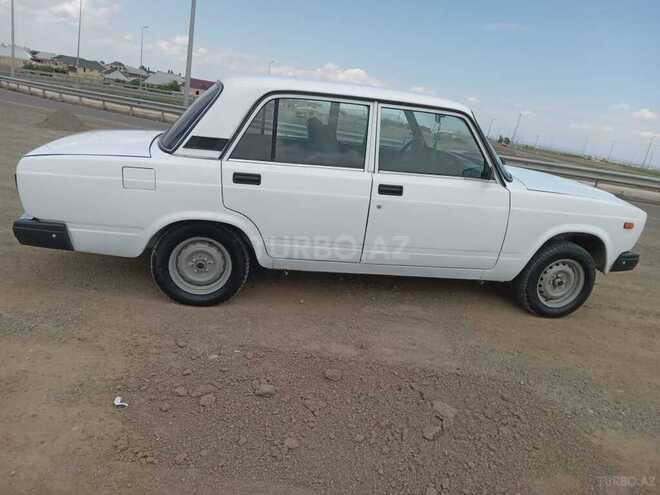 LADA (VAZ) 2107 1983, 175,000 km - 1.6 l - Gəncə