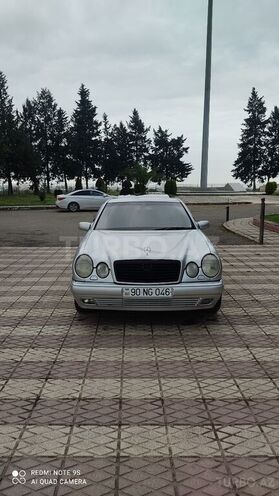 Mercedes E 240 1997, 300,000 km - 2.4 л - Cəlilabad