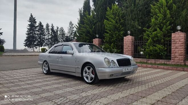 Mercedes E 240 1997, 300,000 km - 2.4 л - Cəlilabad