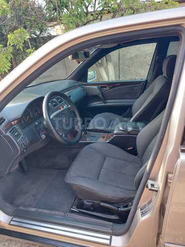 Mercedes E 230 1997, 380,000 km - 2.3 l - Bakı