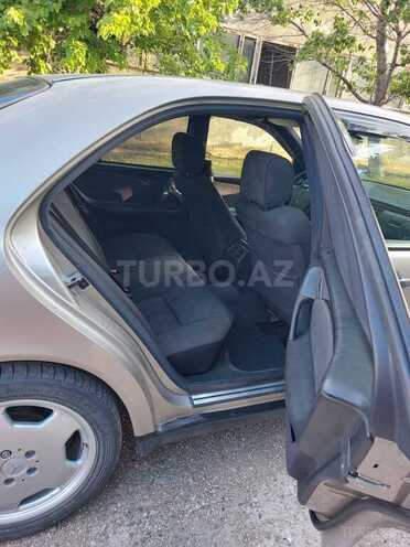 Mercedes E 230 1997, 380,000 km - 2.3 l - Bakı