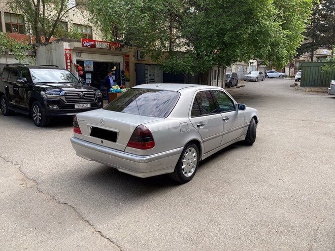 Mercedes C 240 1999, 230,000 km - 2.4 л - Bakı