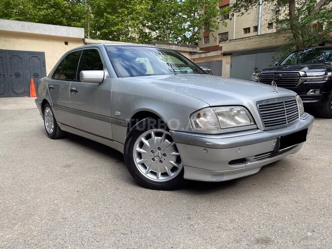 Mercedes C 240 1999, 230,000 km - 2.4 л - Bakı