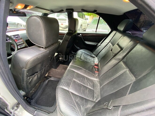Mercedes C 240 1999, 230,000 km - 2.4 л - Bakı