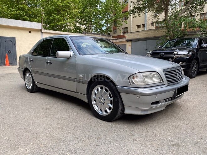 Mercedes C 240 1999, 230,000 km - 2.4 л - Bakı