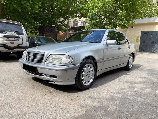 Mercedes C 240 1999, 230,000 km - 2.4 л - Bakı