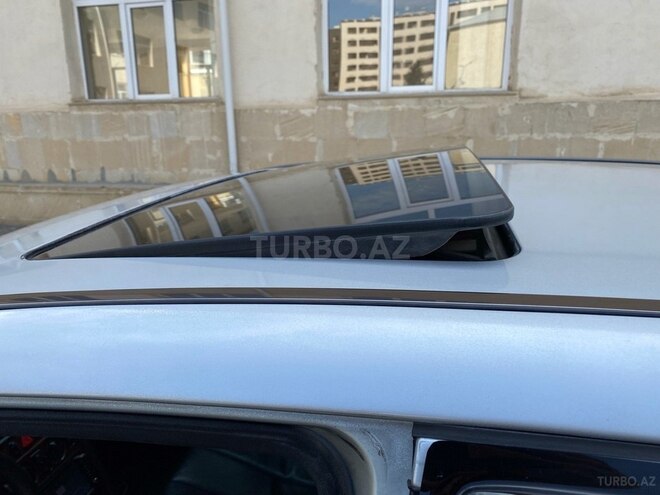 Mercedes E 220 2001, 350,000 km - 2.2 l - Bakı