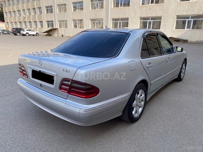 Mercedes E 220 2001, 350,000 km - 2.2 l - Bakı